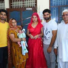 Pardeep Narwal full Family Picture